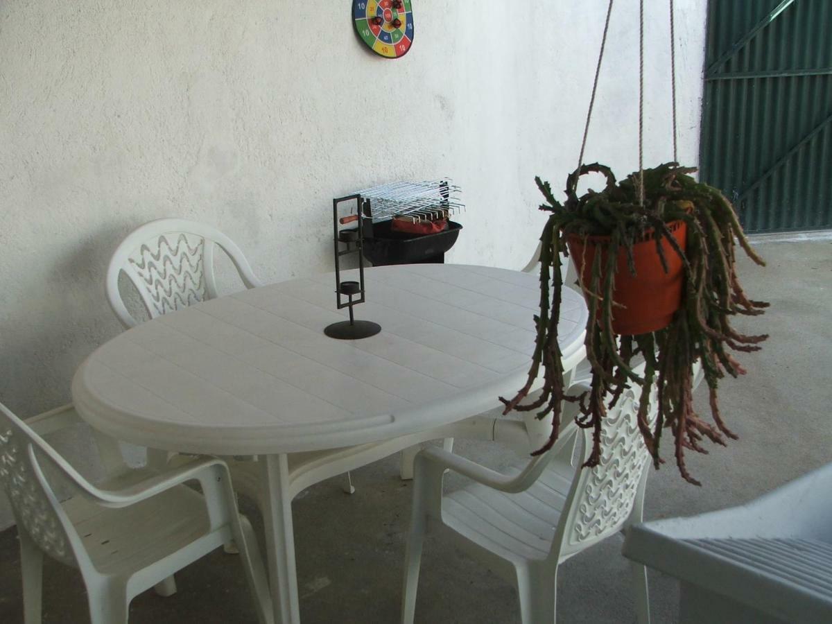 Maison d'hôtes Casa Dos Pedro'S à Vila Nova  Extérieur photo